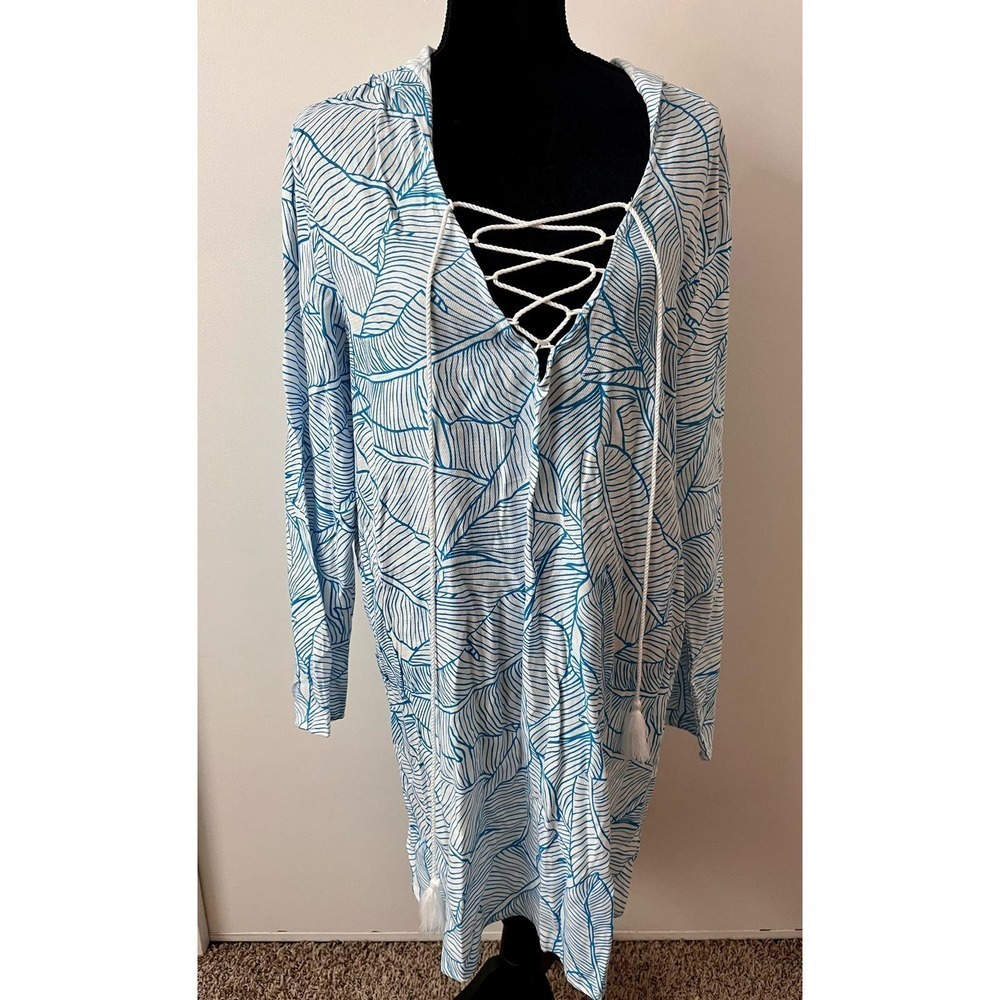 Charlie Holiday Tunic Coverup - Size 8 - Picture 2 of 6